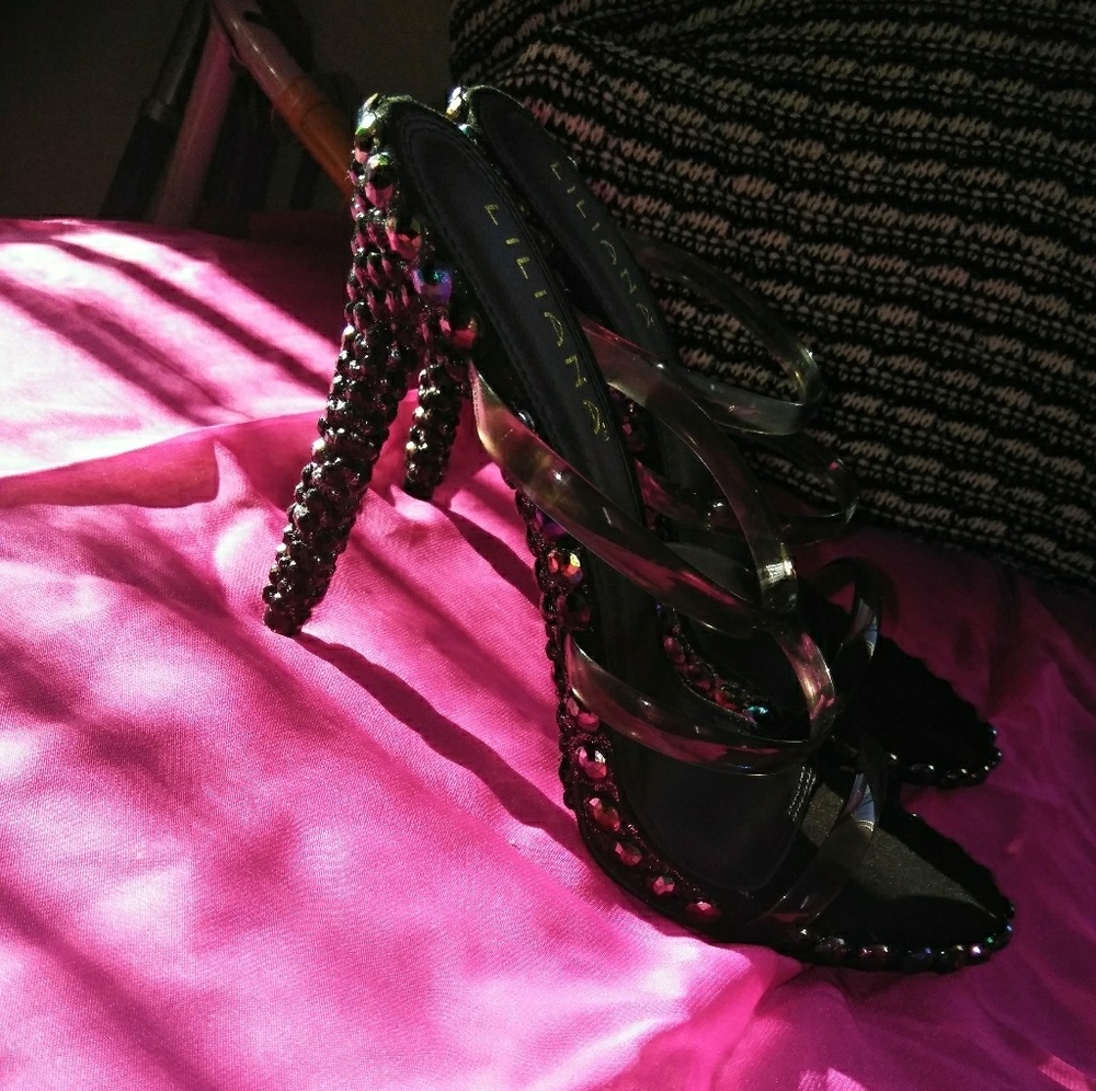 Ladies Heels - Picture 5 of 5